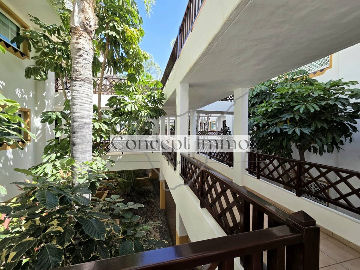 1 bedroom Flat for sale in Costa del Silencio with pool - € 295,000 (Ref: 9830237)