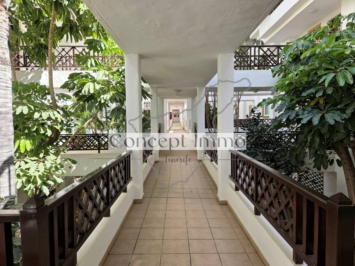 1 bedroom Flat for sale in Costa del Silencio with pool - € 295,000 (Ref: 9830237)