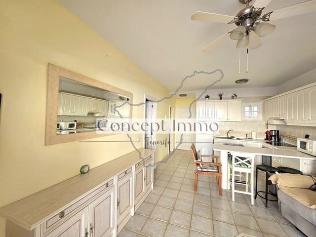 1 soveværelse Lejlighed til salg i Los Cristianos, Arona med swimmingpool - € 268.000 (Ref: 9833052)