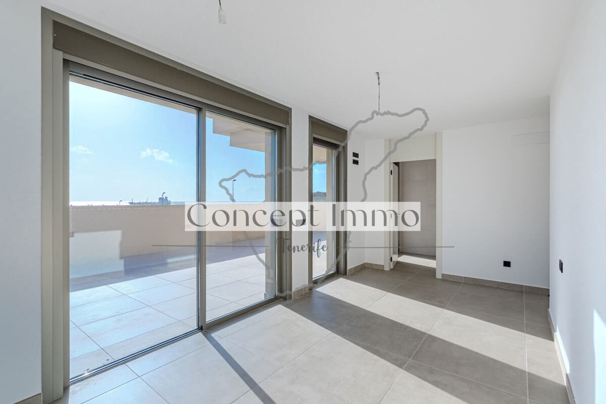 3 bedroom Flat for sale in Granadilla de Abona with pool garage - € 590,000 (Ref: 9838335)
