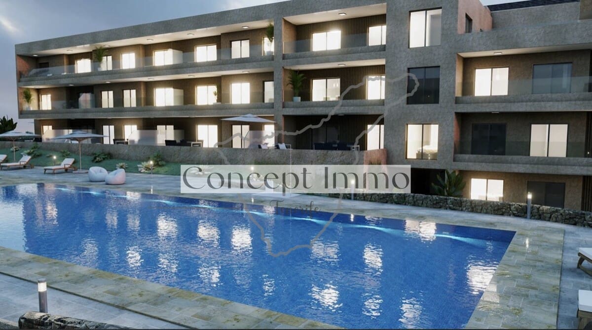 3 bedroom Flat for sale in Granadilla de Abona with pool garage - € 590,000 (Ref: 9838335)