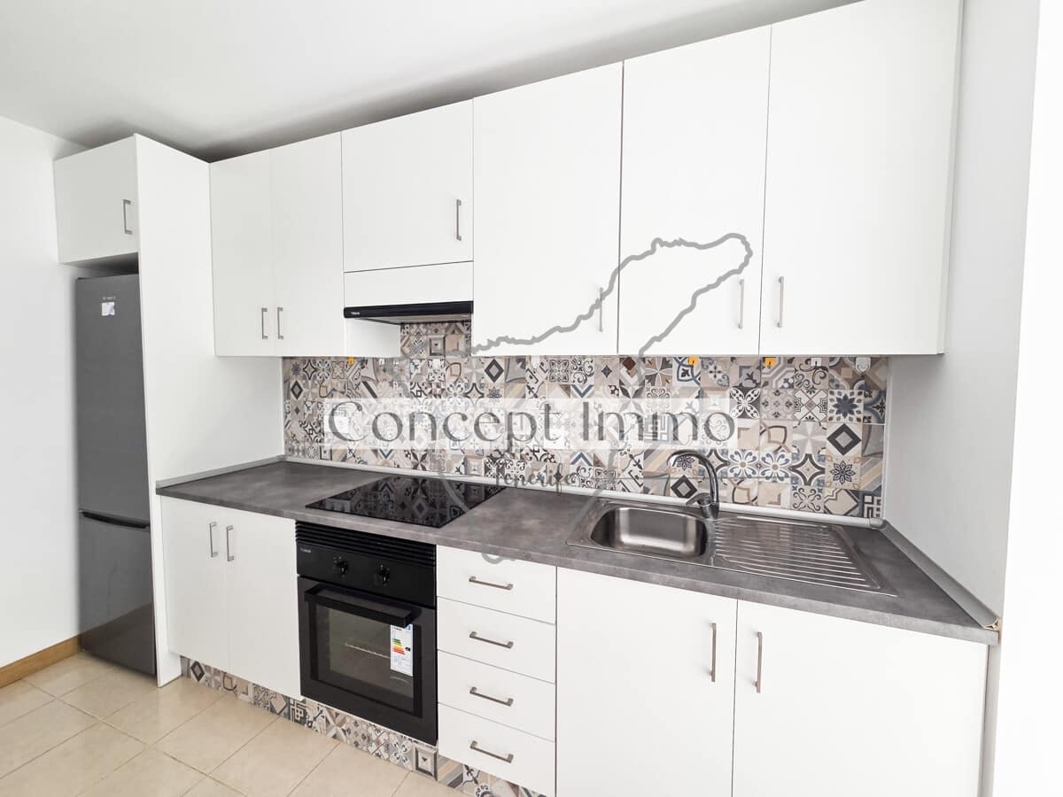 2 bedroom Flat for sale in Cabo Blanco with pool garage - € 262,500 (Ref: 9844324)