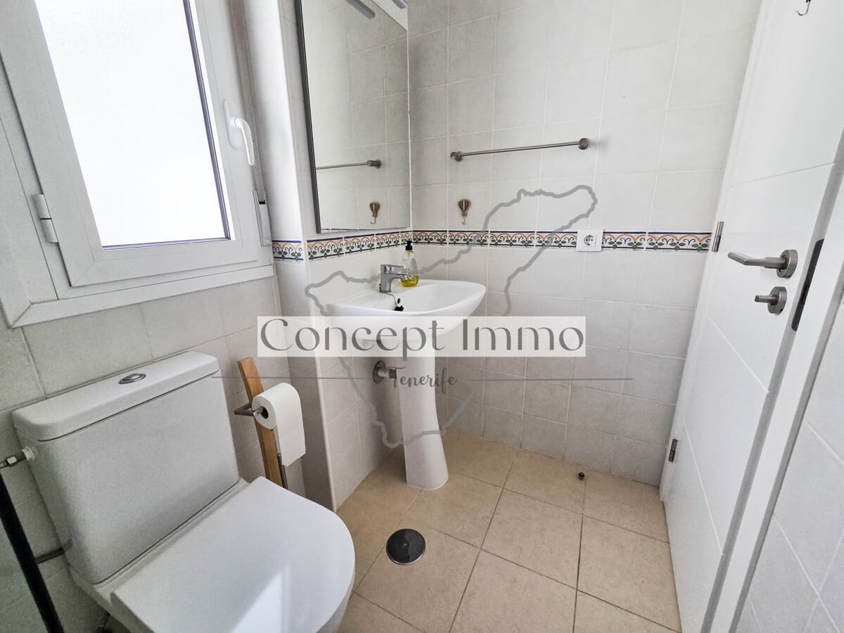 2 bedroom Flat for sale in Cabo Blanco with pool garage - € 262,500 (Ref: 9844324)