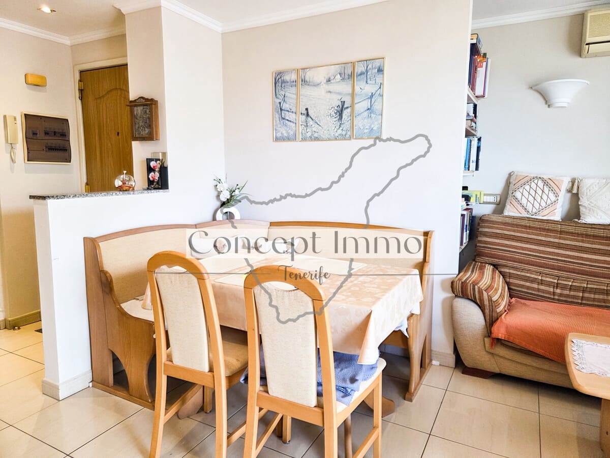 3 bedroom Flat for sale in Los Cristianos with pool - € 435,000 (Ref: 9844589)