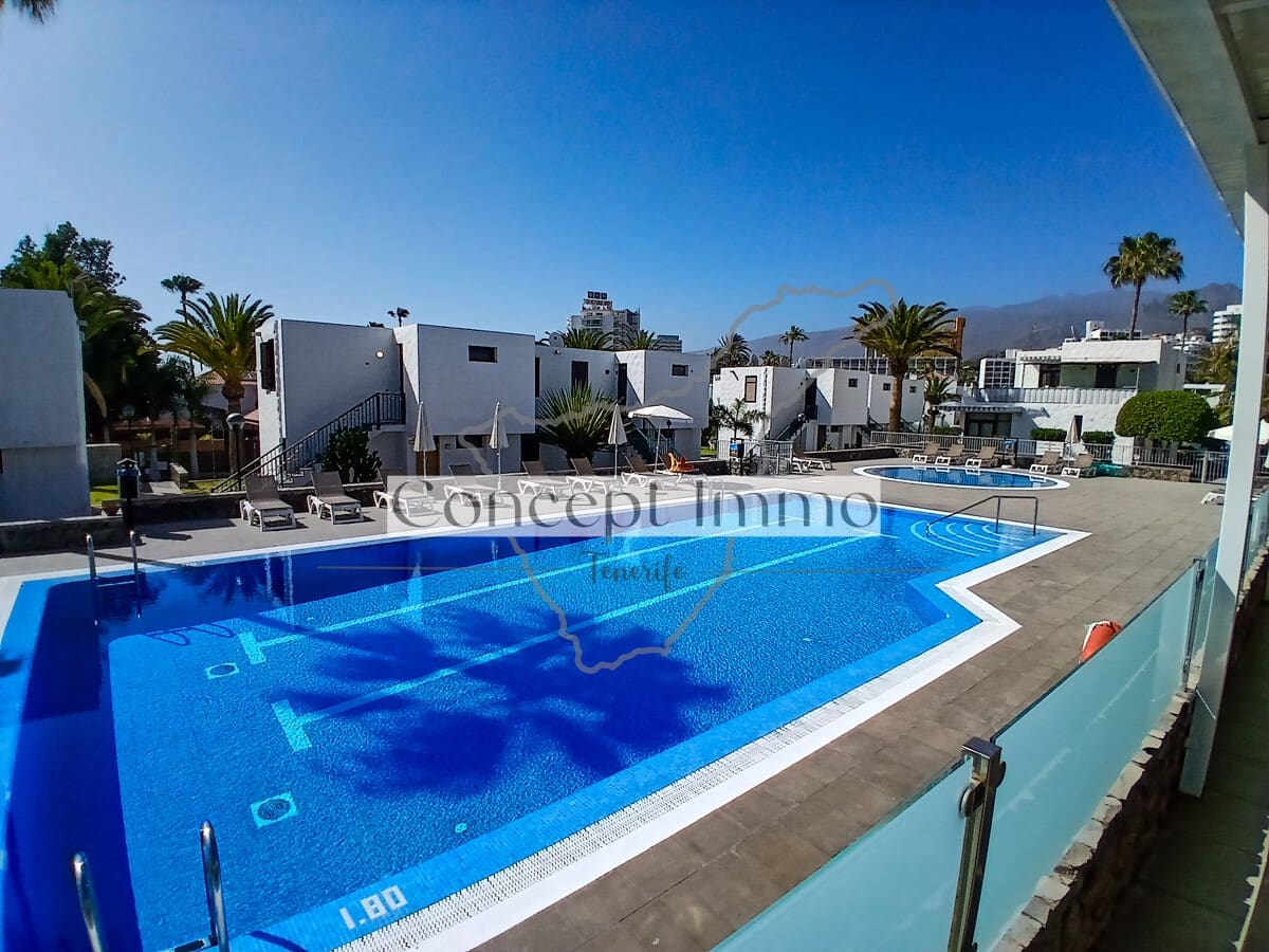 1 soveværelse Lejlighed til salg i Costa Adeje med swimmingpool garage - € 299.000 (Ref: 9880267)