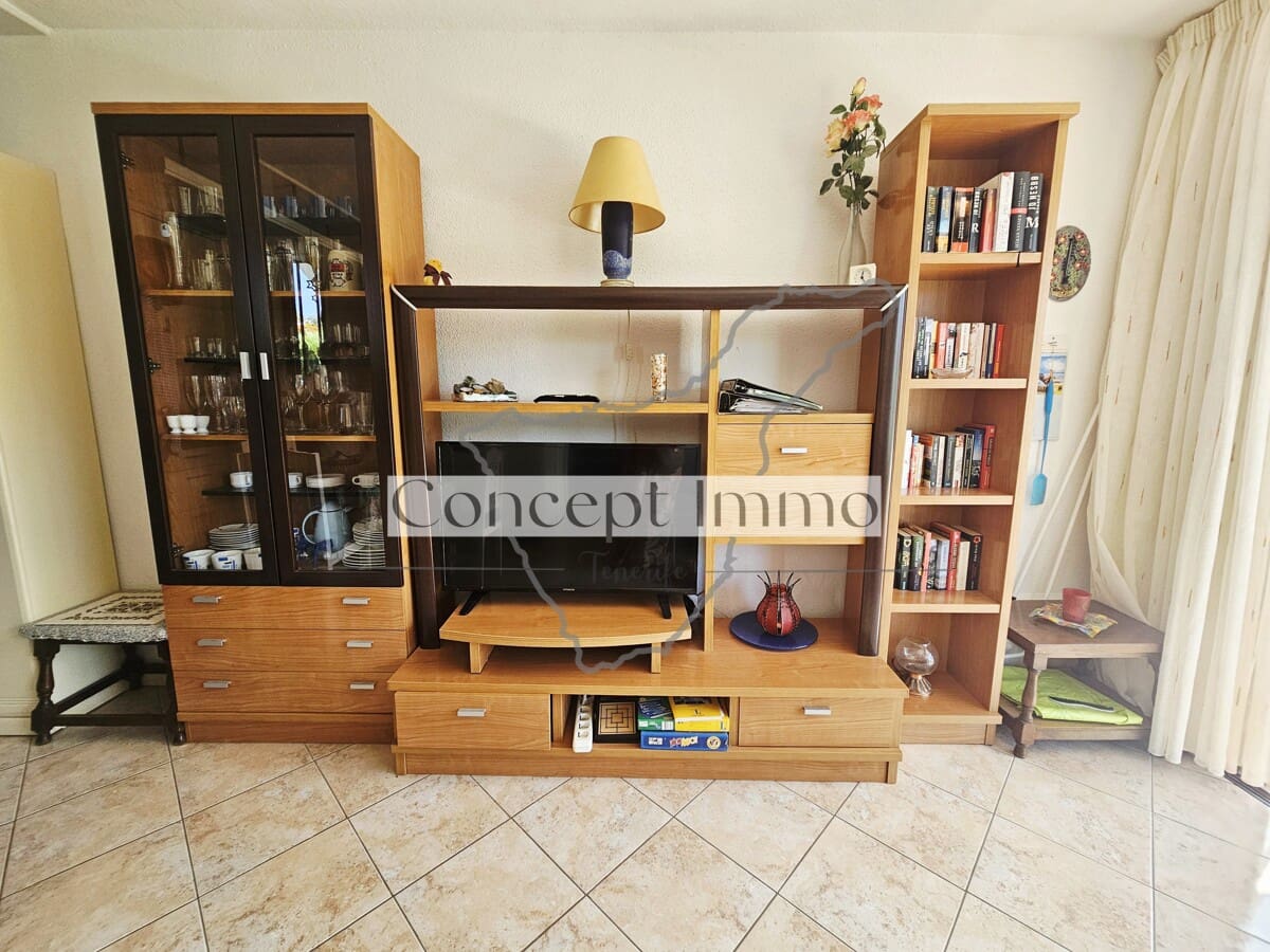 1 soveværelse Lejlighed til salg i Costa Adeje med swimmingpool garage - € 299.000 (Ref: 9880267)
