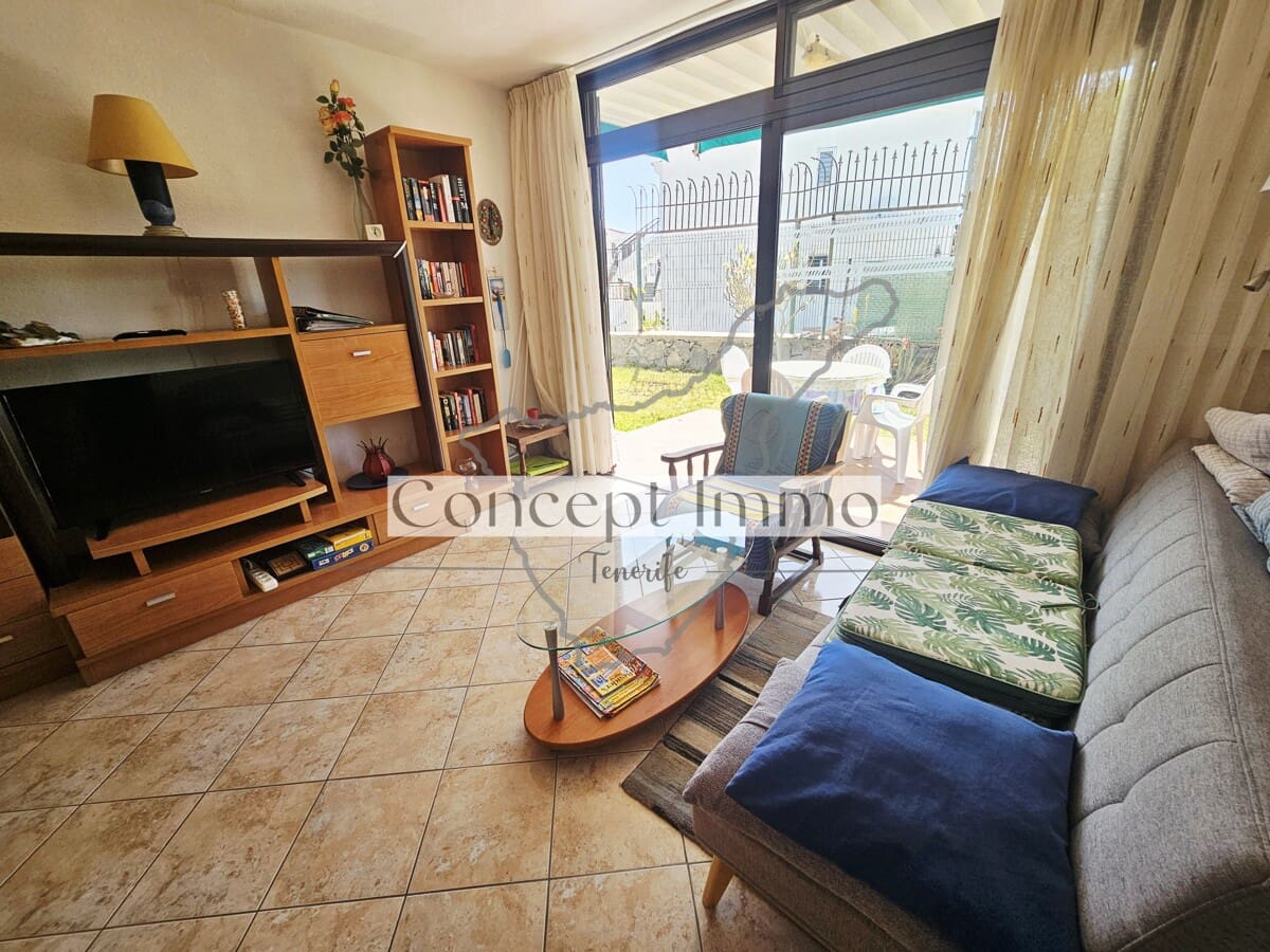 1 soveværelse Lejlighed til salg i Costa Adeje med swimmingpool garage - € 299.000 (Ref: 9880267)