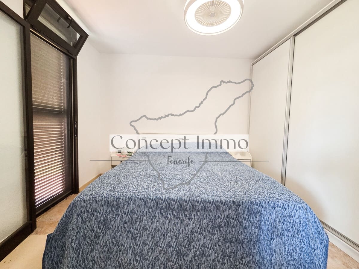 1 soveværelse Lejlighed til salg i Costa Adeje med swimmingpool garage - € 299.000 (Ref: 9880267)