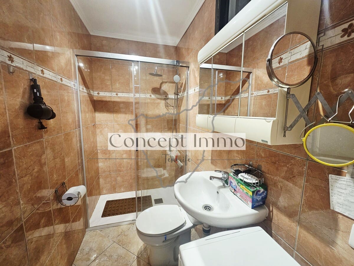 1 soveværelse Lejlighed til salg i Costa Adeje med swimmingpool garage - € 299.000 (Ref: 9880267)