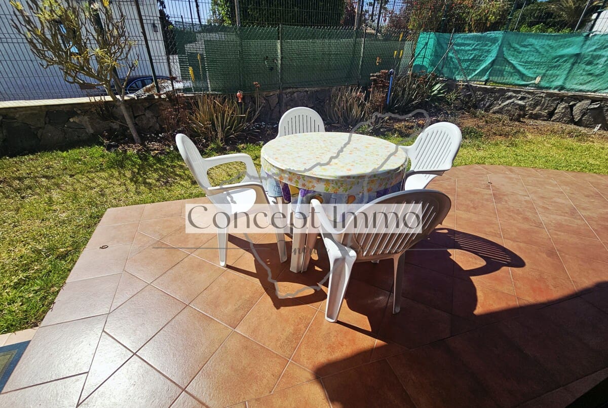 1 soveværelse Lejlighed til salg i Costa Adeje med swimmingpool garage - € 299.000 (Ref: 9880267)