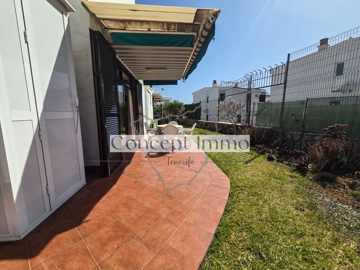 1 soveværelse Lejlighed til salg i Costa Adeje med swimmingpool garage - € 299.000 (Ref: 9880267)