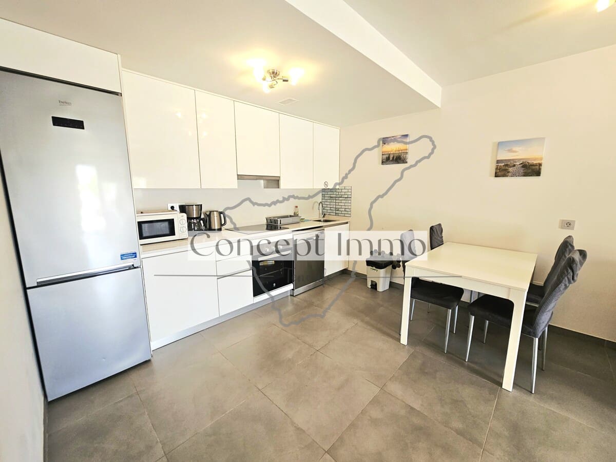 2 bedroom Flat for sale in La Tejita with pool garage - € 315,000 (Ref: 9891287)
