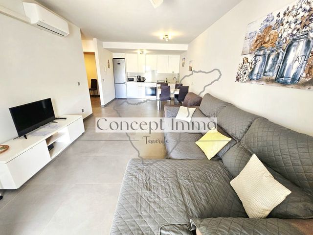 2 sypialnia Mieszkanie na sprzedaż w La Tejita, Granadilla de Abona z basenem garażem - 315 000 € (Ref: 9891287)