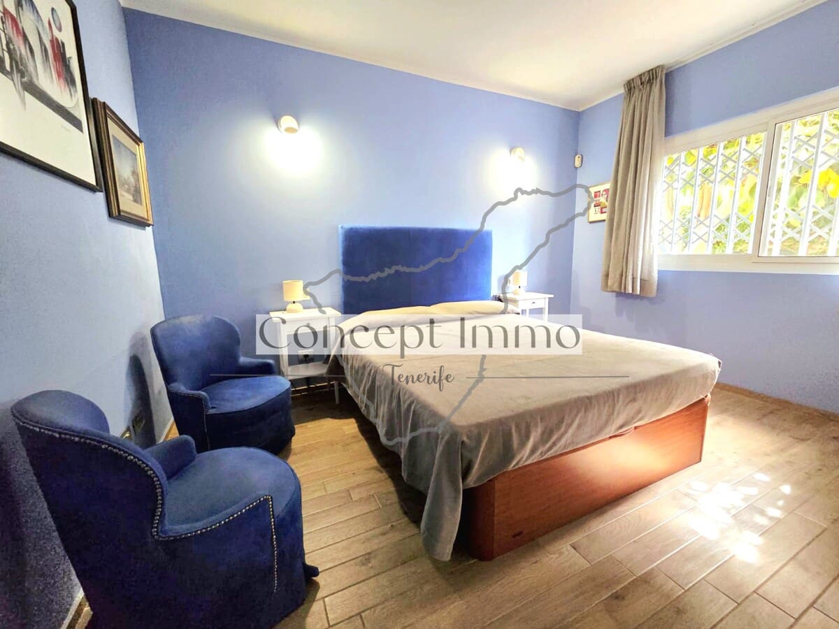 3 bedroom Townhouse for sale in Costa del Silencio with garage - € 530,000 (Ref: 9935320)