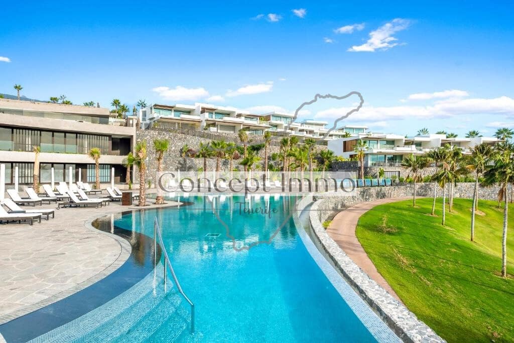 2 chambre Appartement à vendre à Guia de Isora avec piscine garage - 1 150 000 € (Ref: 9941576)