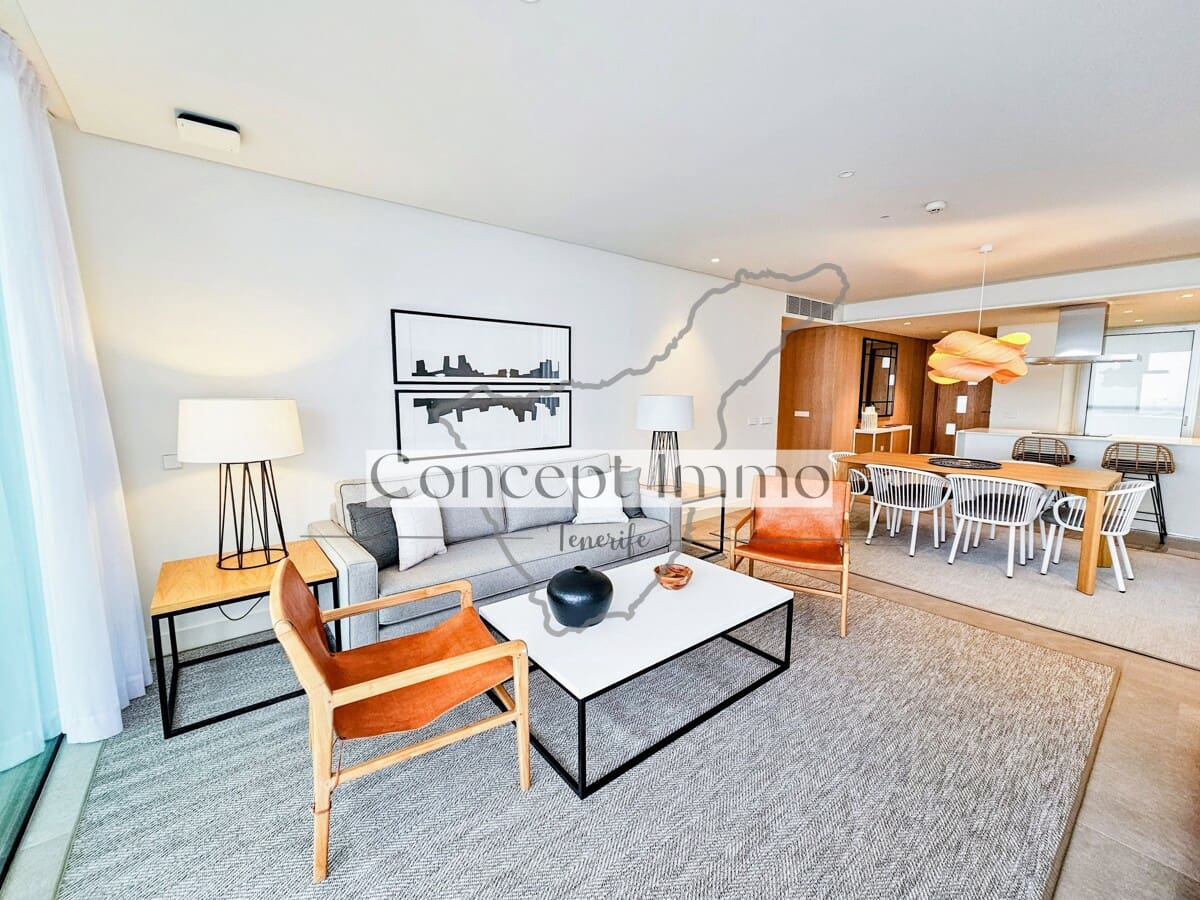 2 chambre Appartement à vendre à Guia de Isora avec piscine garage - 1 150 000 € (Ref: 9941576)