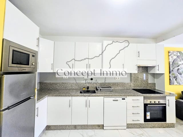 2 chambre Appartement à vendre à Torviscas Centro y Alto, Adeje avec piscine garage - 255 000 € (Ref: 9941577)