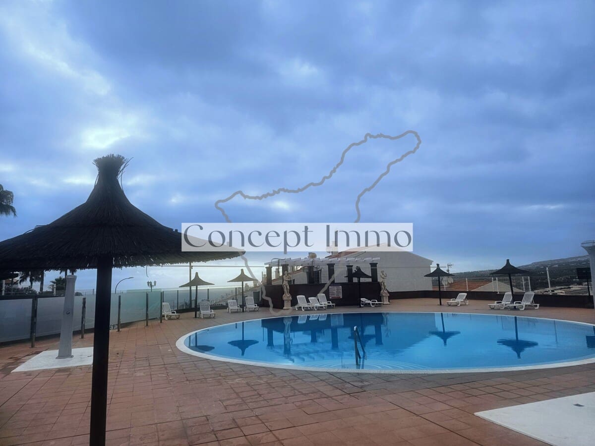 2 chambre Appartement à vendre à Costa Adeje avec piscine garage - 255 000 € (Ref: 9941577)