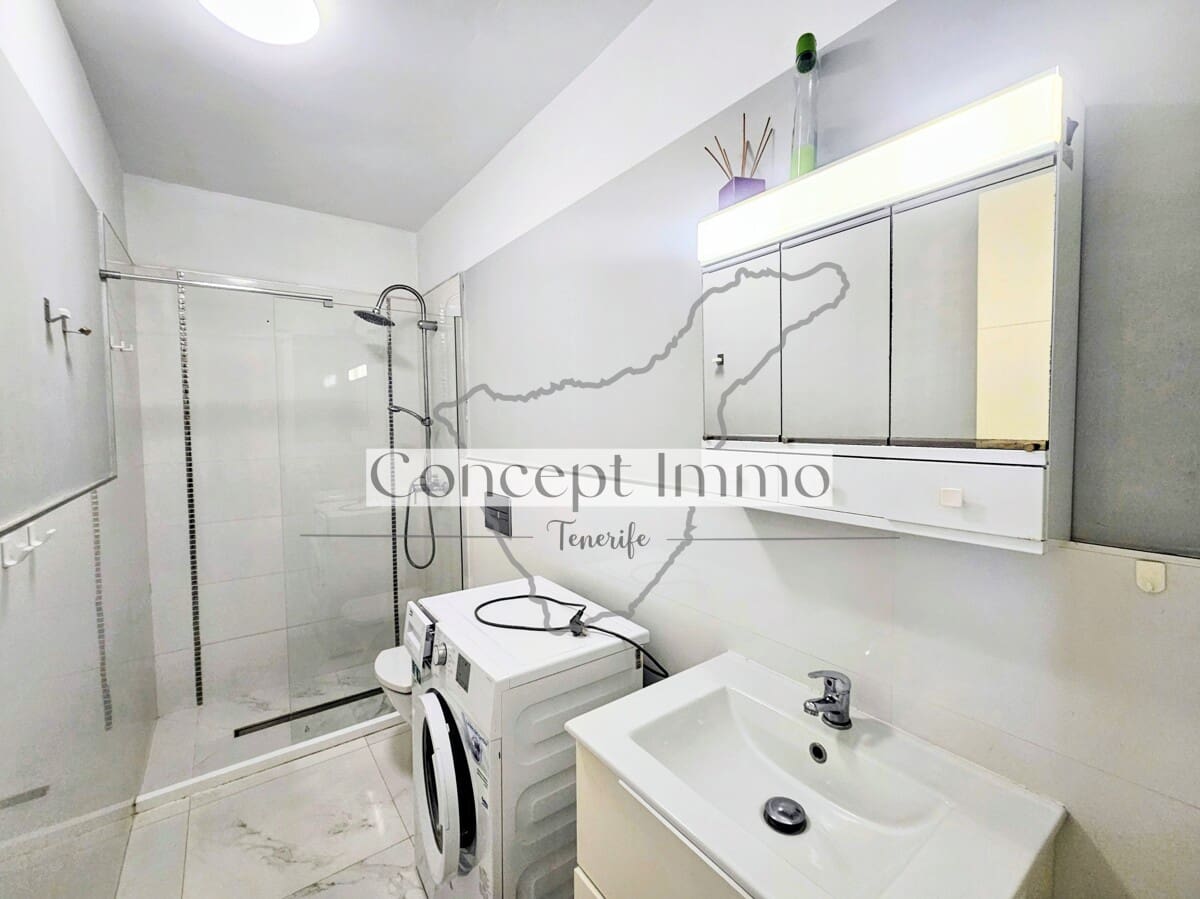 2 chambre Appartement à vendre à Costa Adeje avec piscine garage - 255 000 € (Ref: 9941577)