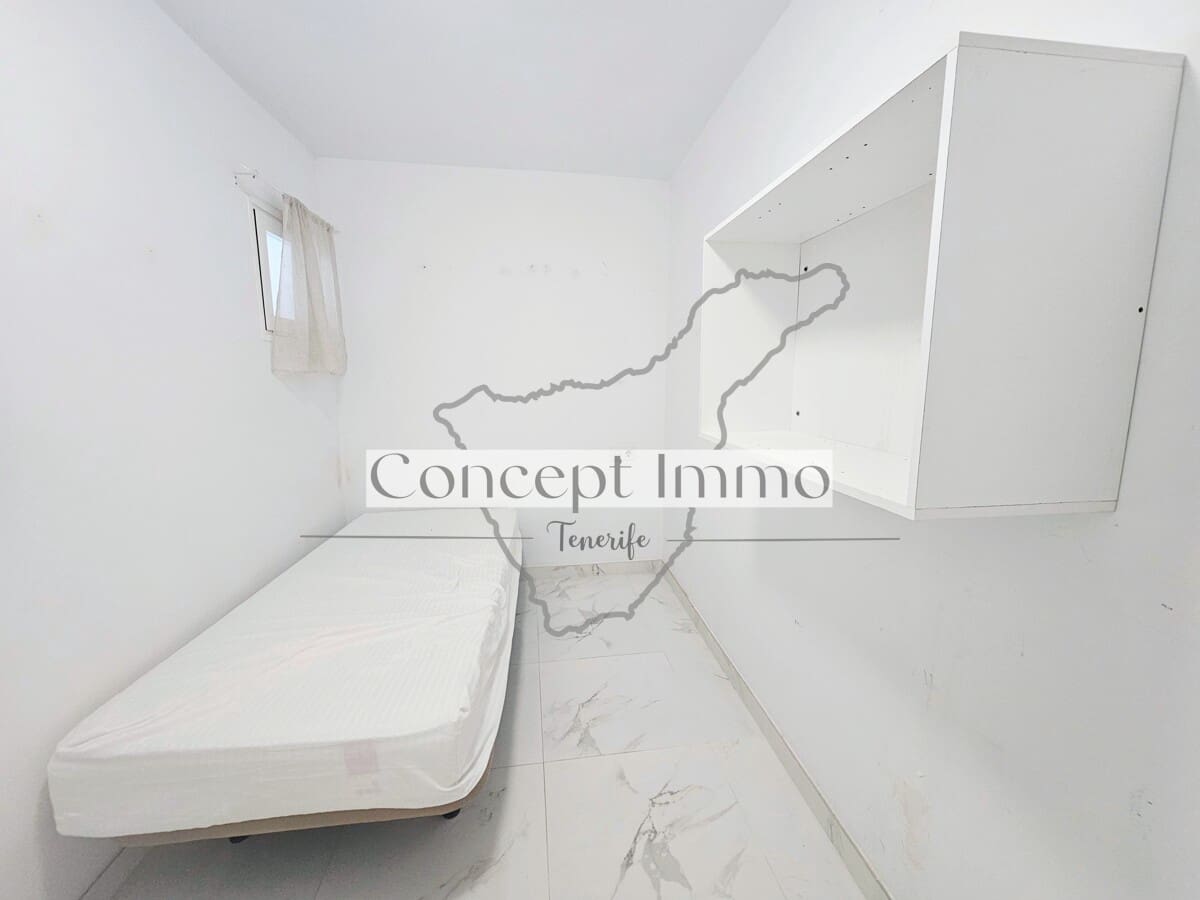 2 chambre Appartement à vendre à Costa Adeje avec piscine garage - 255 000 € (Ref: 9941577)