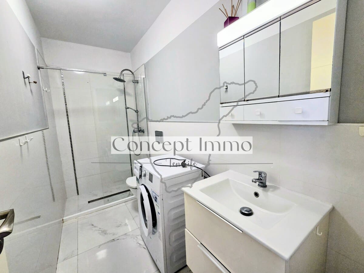 2 chambre Appartement à vendre à Costa Adeje avec piscine garage - 255 000 € (Ref: 9941577)