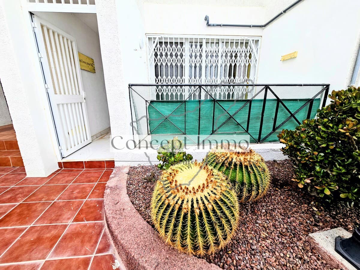 2 chambre Appartement à vendre à Costa Adeje avec piscine garage - 255 000 € (Ref: 9941577)