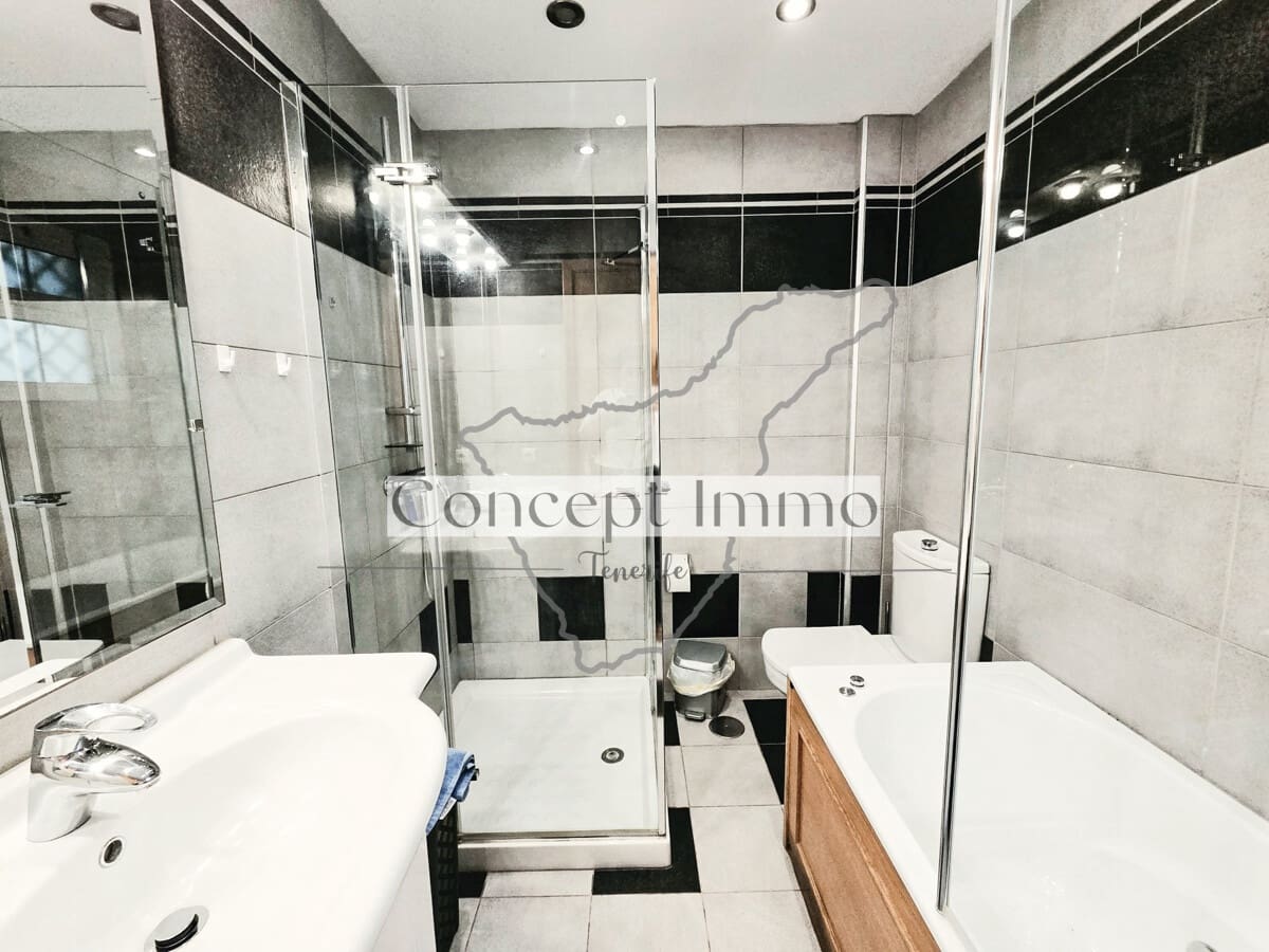 1 chambre Appartement à vendre à Costa del Silencio avec piscine - 295 000 € (Ref: 9958954)