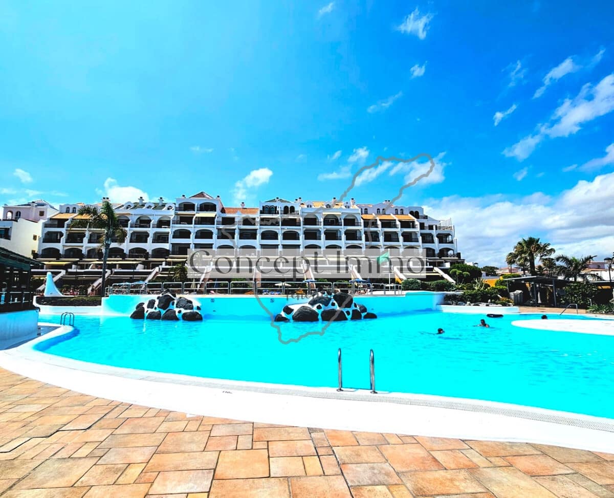 1 chambre Appartement à vendre à Costa del Silencio avec piscine - 295 000 € (Ref: 9958954)