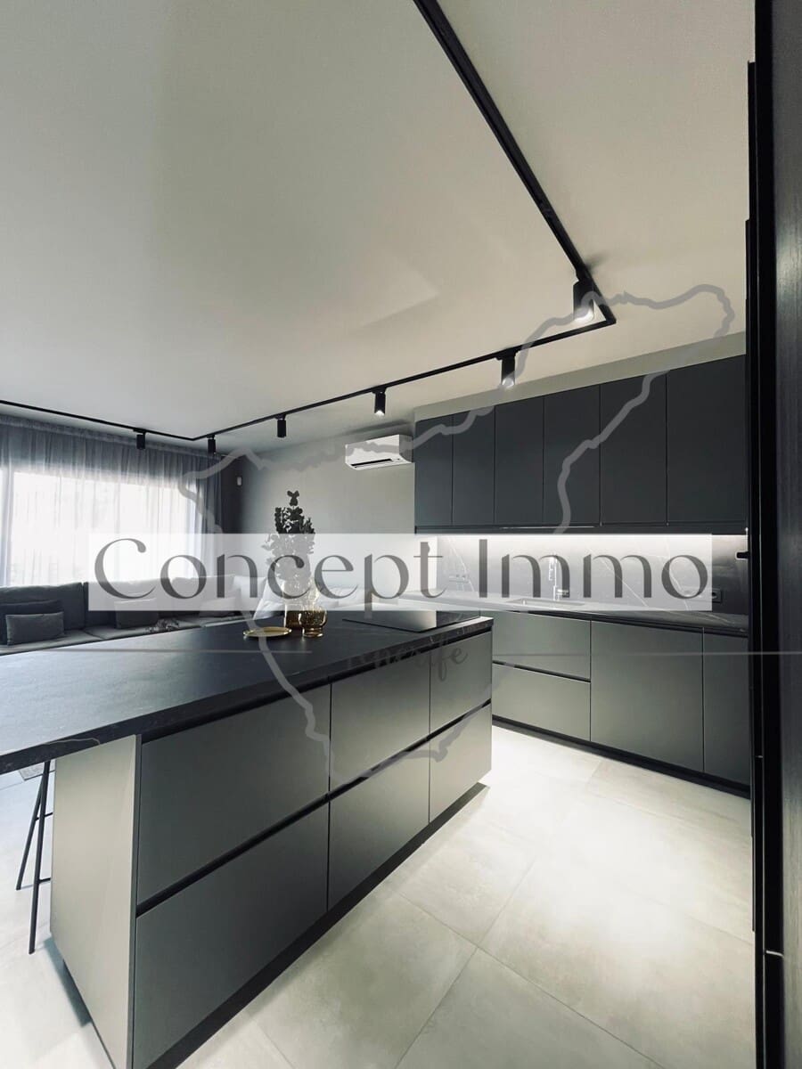 3 quarto Moradia em Banda para venda em La Caleta Adeje com piscina garagem - 1 195 000 € (Ref: 9964567)