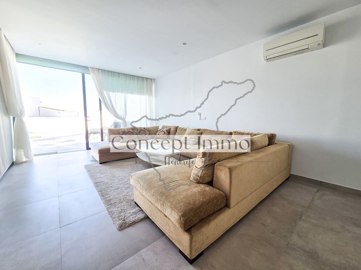 2 sovrum Radhus till salu i La Caleta Adeje med pool garage - 1 345 000 € (Ref: 9972777)