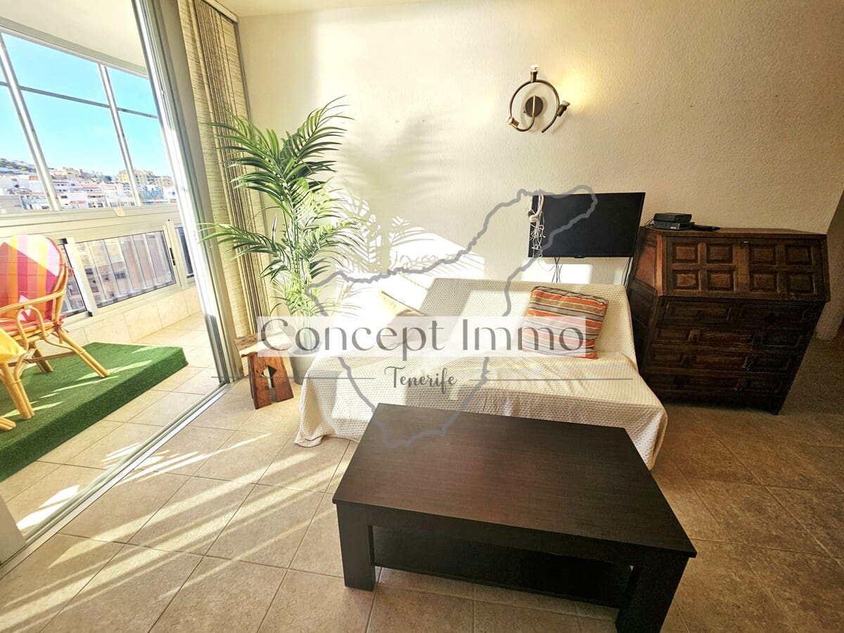 1 soveværelse Lejlighed til salg i Los Cristianos med garage - € 289.000 (Ref: 9992026)