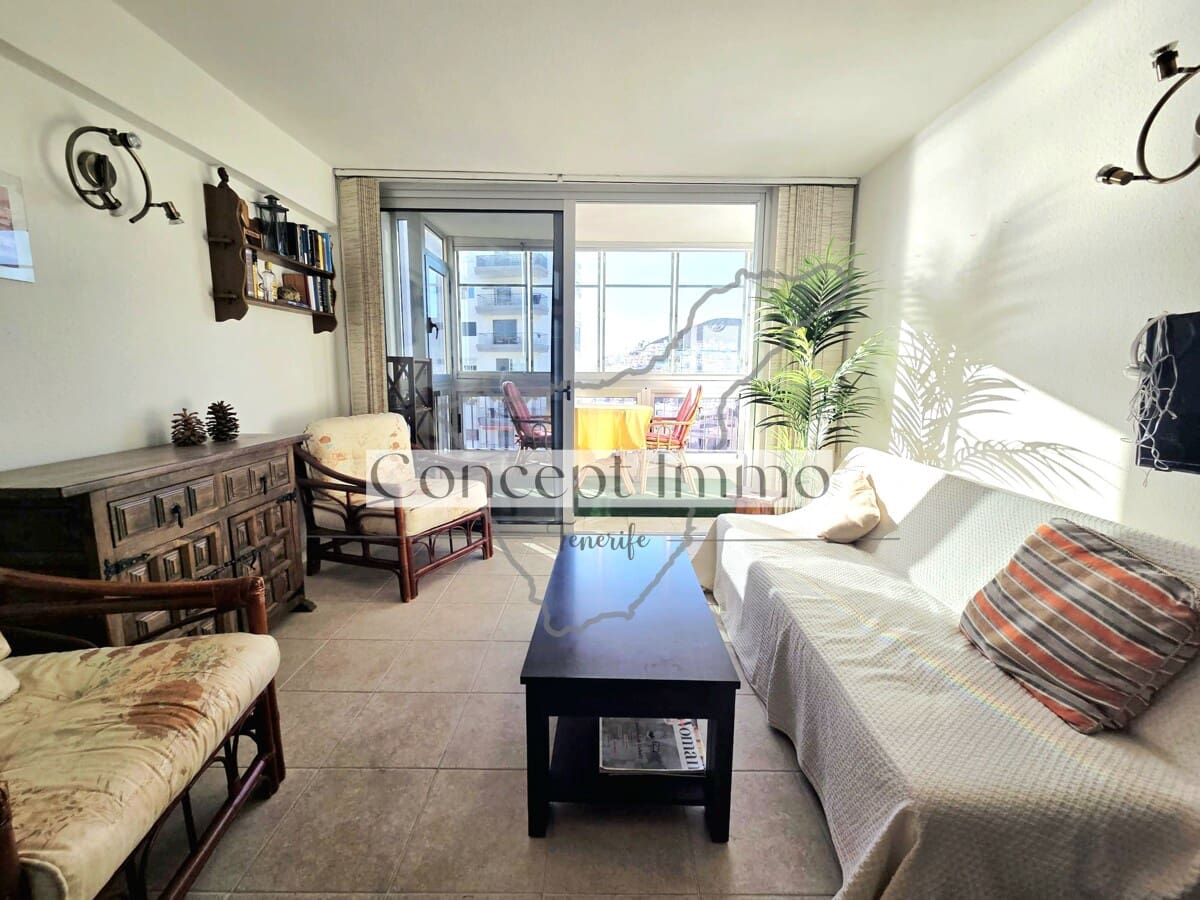 1 soveværelse Lejlighed til salg i Los Cristianos med garage - € 289.000 (Ref: 9992026)