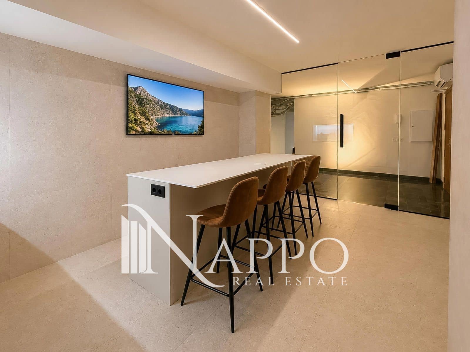 Bureau à vendre à Palma de Mallorca avec garage - 795 000 € (Ref: 10001053)