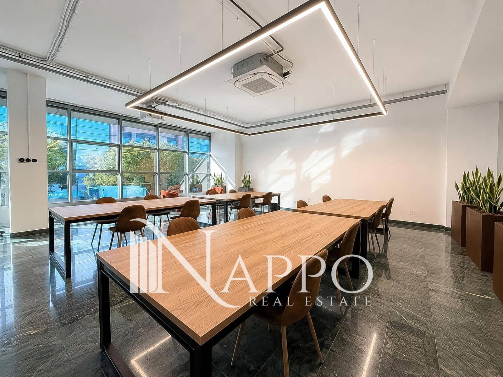 Bureau à vendre à Palma de Mallorca avec garage - 795 000 € (Ref: 10001053)