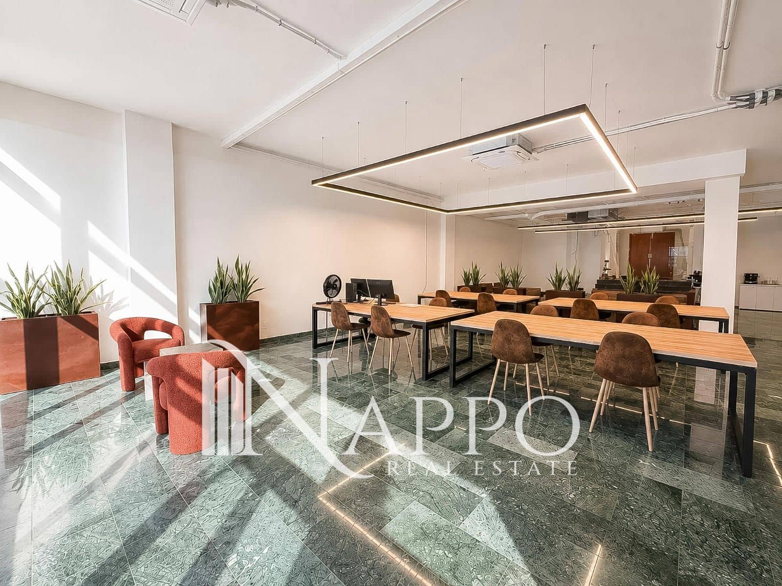Bureau à vendre à Palma de Mallorca avec garage - 795 000 € (Ref: 10001053)