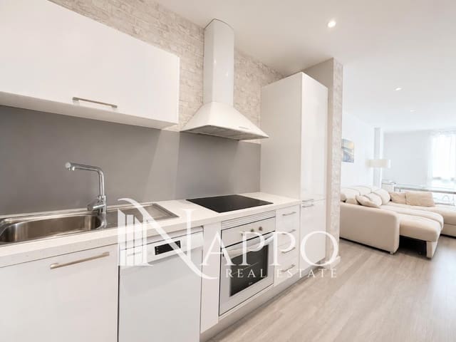 2 bedroom Penthouse for sale in Palma de Mallorca with pool - € 495,000 (Ref: 10001054)