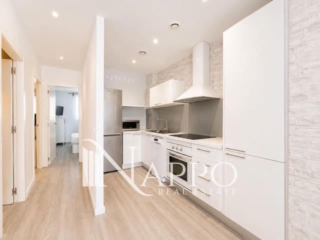 2 bedroom Penthouse for sale in Palma de Mallorca with pool - € 495,000 (Ref: 10001054)