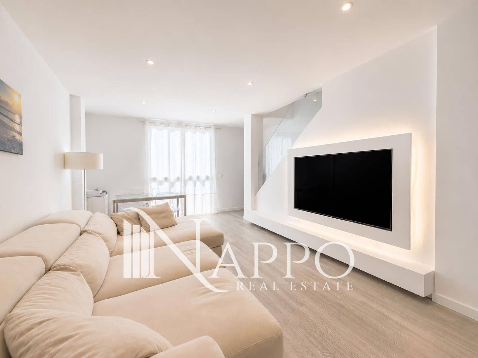 2 bedroom Penthouse for sale in Palma de Mallorca with pool - € 495,000 (Ref: 10001054)