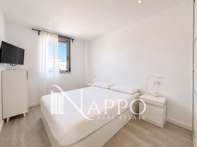 2 bedroom Penthouse for sale in Palma de Mallorca with pool - € 495,000 (Ref: 10001054)