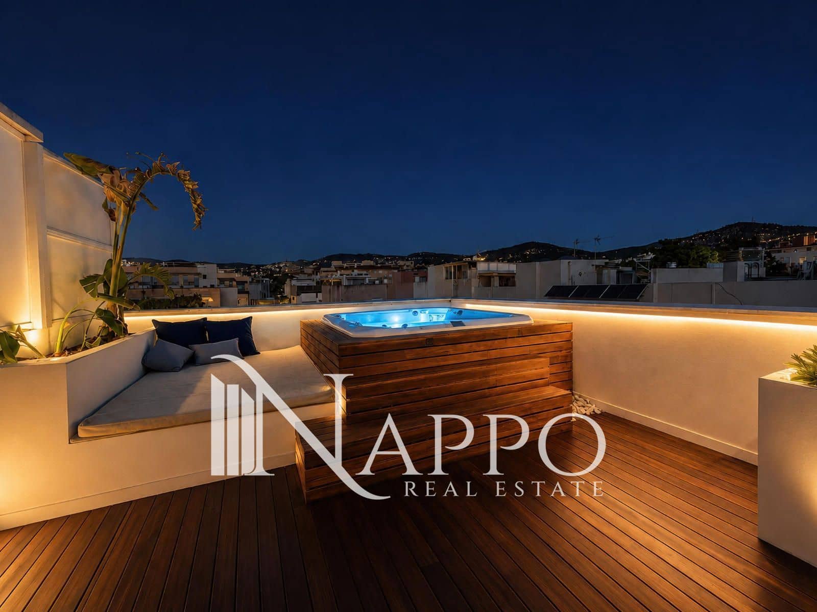 2 bedroom Penthouse for sale in Palma de Mallorca with pool - € 495,000 (Ref: 10001054)