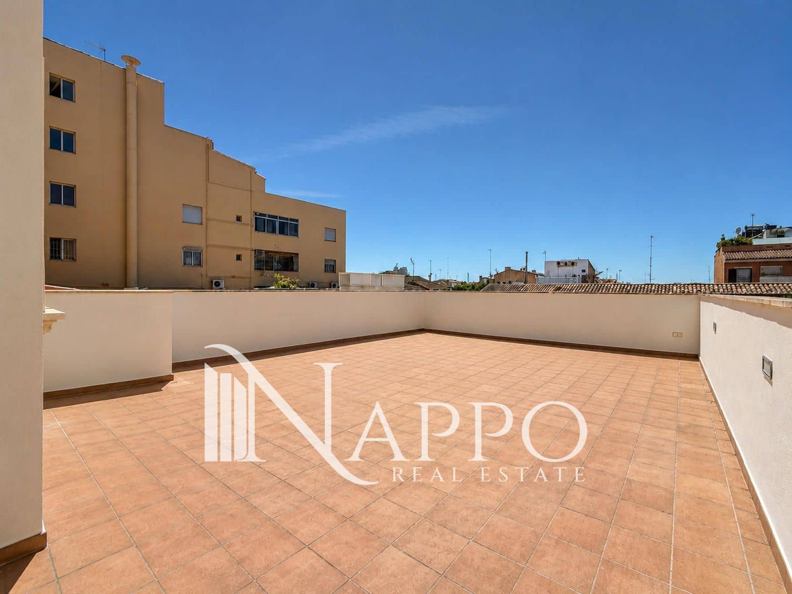 2 soverom Leilighet til salgs i Palma de Mallorca med garasje - € 567 000 (Ref: 10001057)