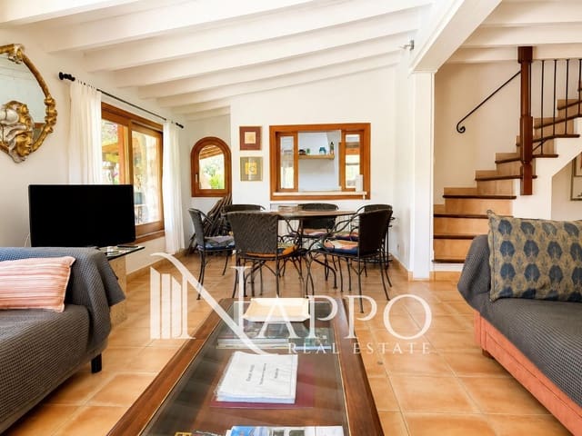 4 bedroom Villa for sale in Pollensa / Pollença with pool garage - € 2,500,000 (Ref: 10007759)
