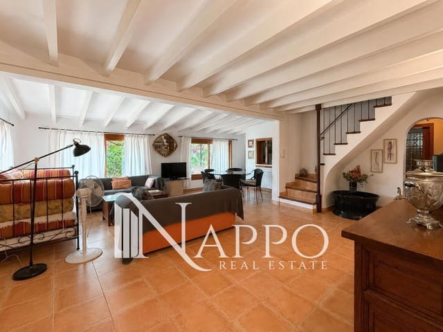 4 bedroom Villa for sale in Pollensa / Pollença with pool garage - € 2,500,000 (Ref: 10007759)