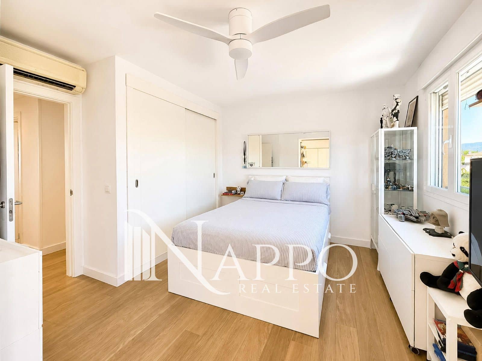 3 bedroom Penthouse for sale in Marratxi with pool garage - € 699,000 (Ref: 10007760)