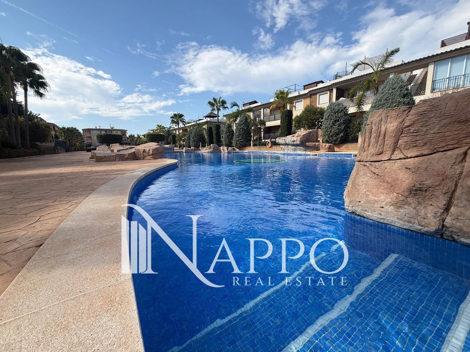 3 bedroom Penthouse for sale in Marratxi with pool garage - € 699,000 (Ref: 10007760)