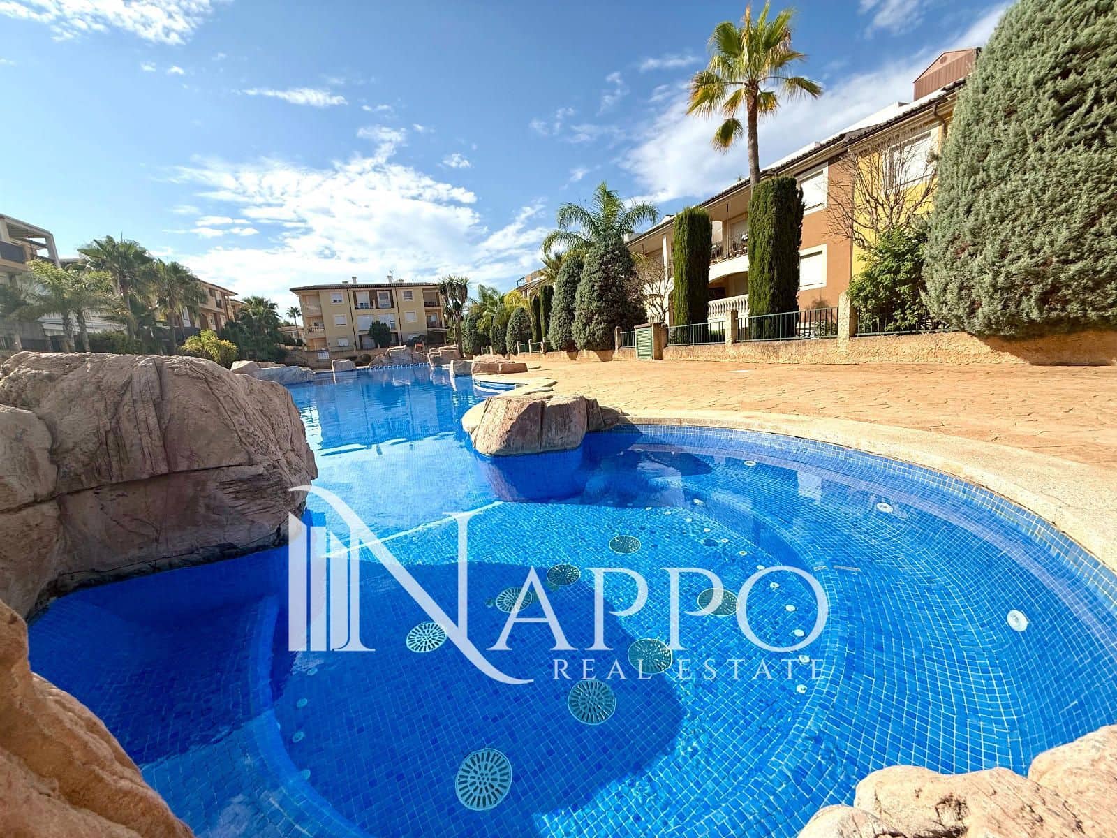 3 bedroom Penthouse for sale in Marratxi with pool garage - € 699,000 (Ref: 10007760)