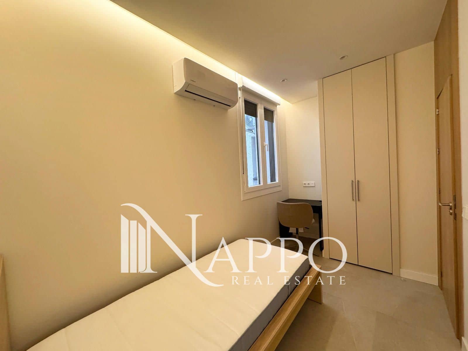 Piso de 4 habitaciones en Madrid ciudad en alquiler - 3.000 € (Ref: 10012246)