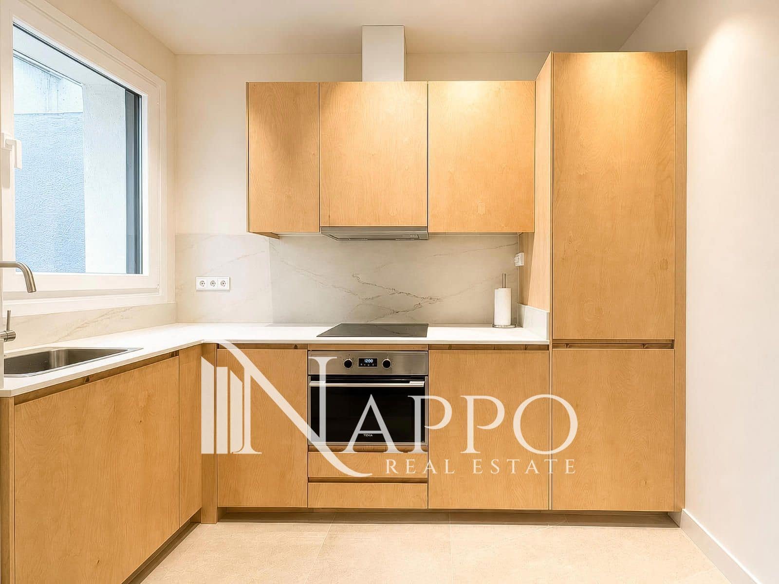 Piso de 4 habitaciones en Madrid ciudad en alquiler - 3.000 € (Ref: 10012246)