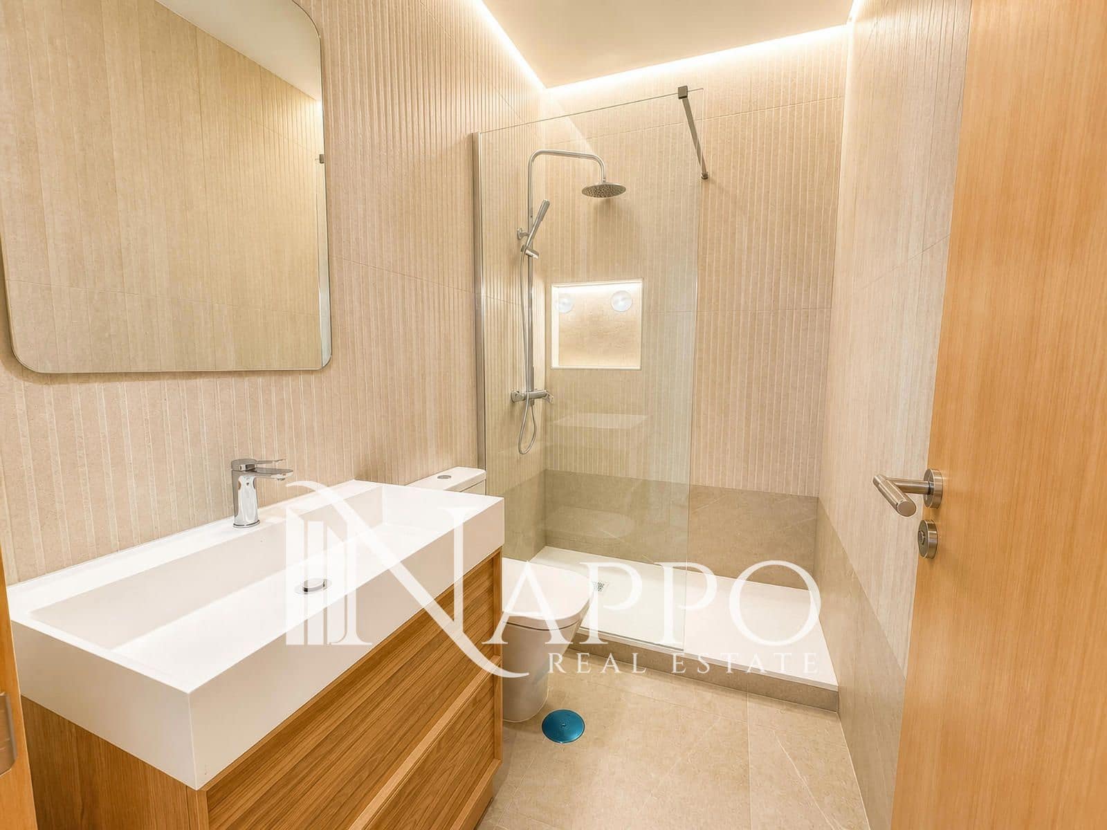 Piso de 4 habitaciones en Madrid ciudad en alquiler - 3.000 € (Ref: 10012246)