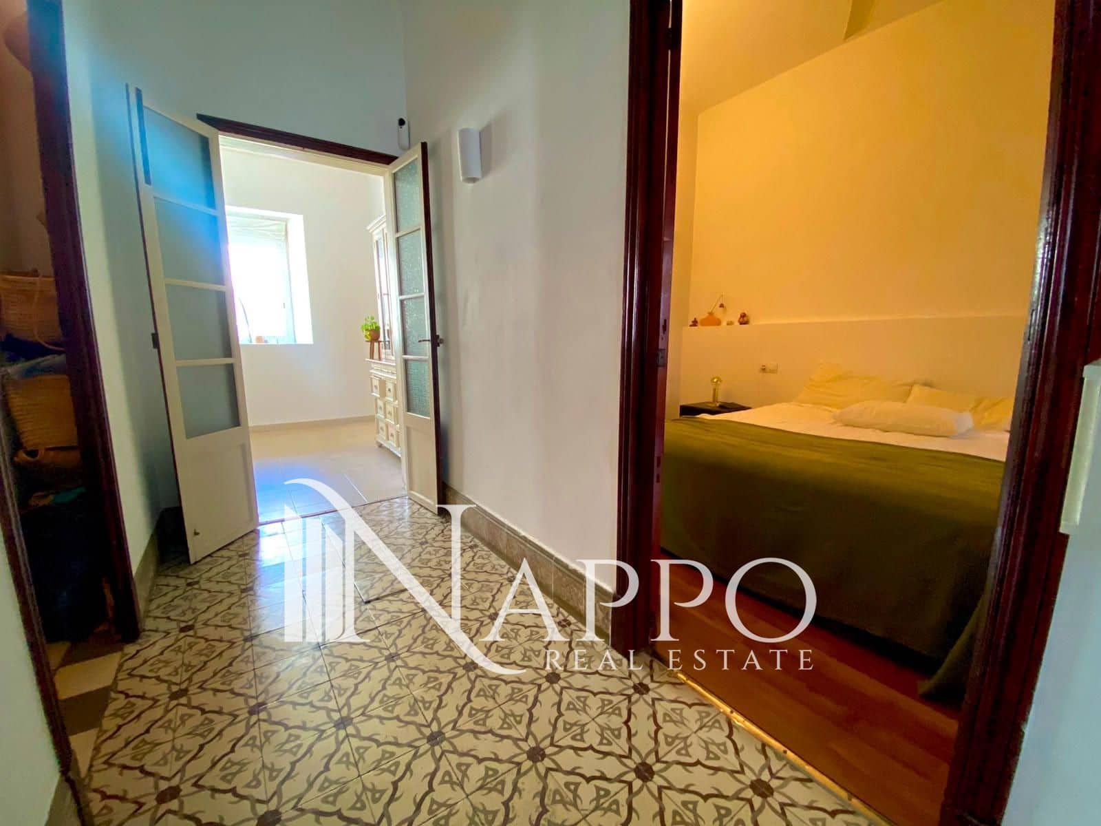 3 slaapkamer Flat te huur in Palma de Mallorca met garage - € 1.800 (Ref: 10012477)